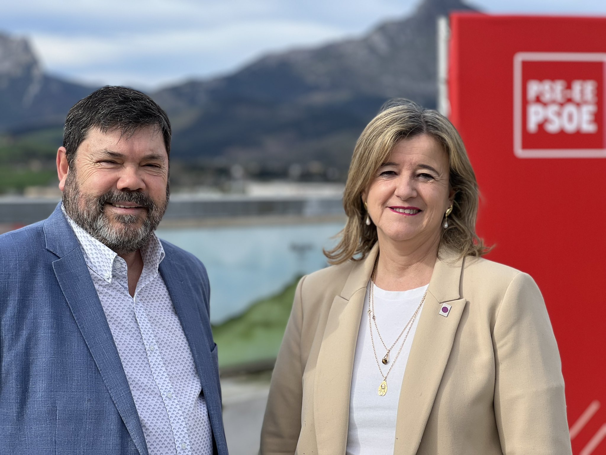 Laespada. Presentación candidaturas municipales y forales por Durango-Arratia. Besarkatuz.