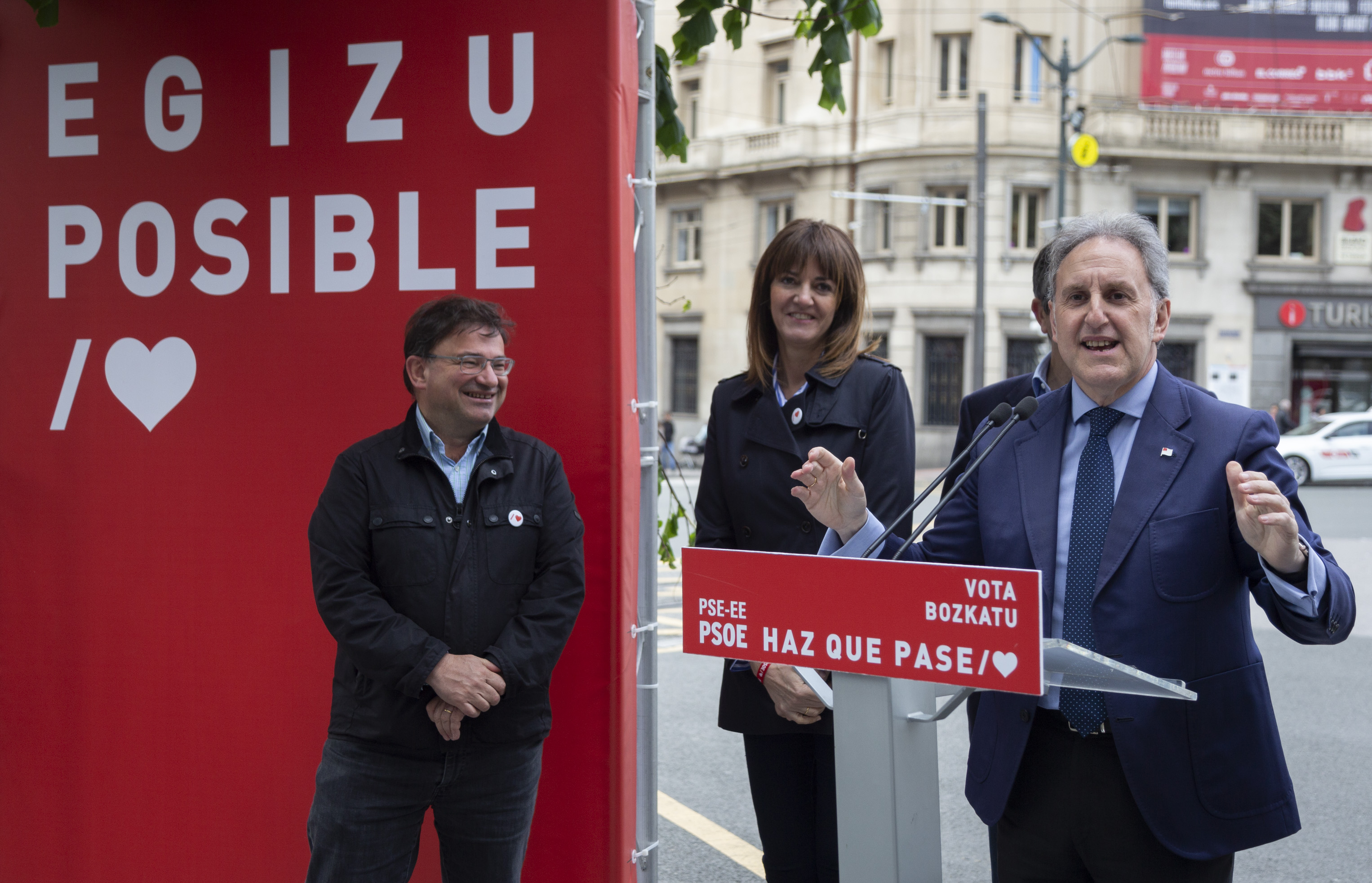 Alfonso Gil, acto político en Bilbao