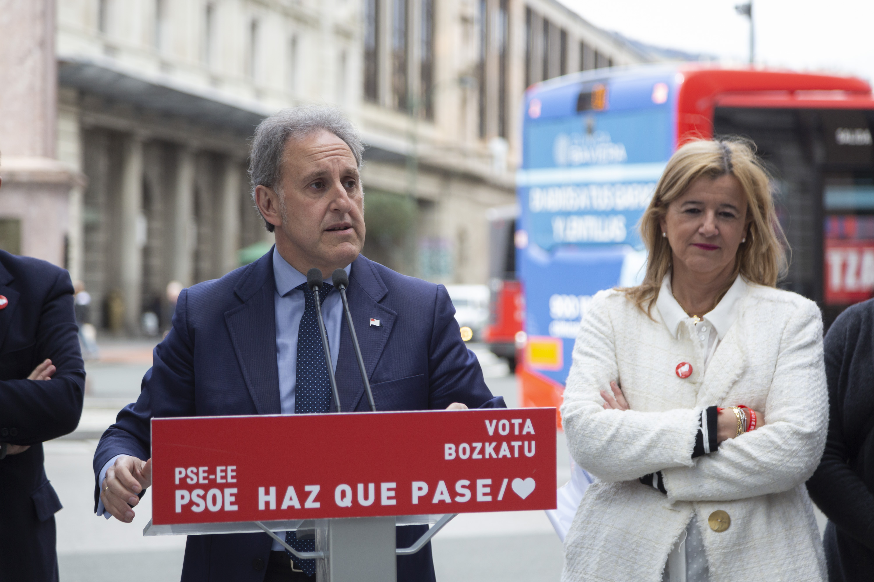 Alfonso Gil, acto político en Bilbao