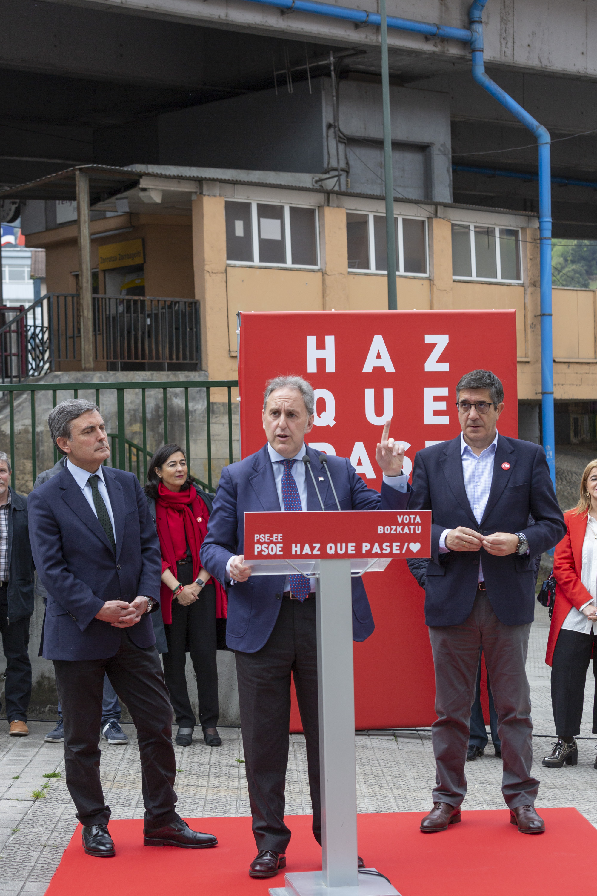 Alfonso Gil, acto político en Zorroza